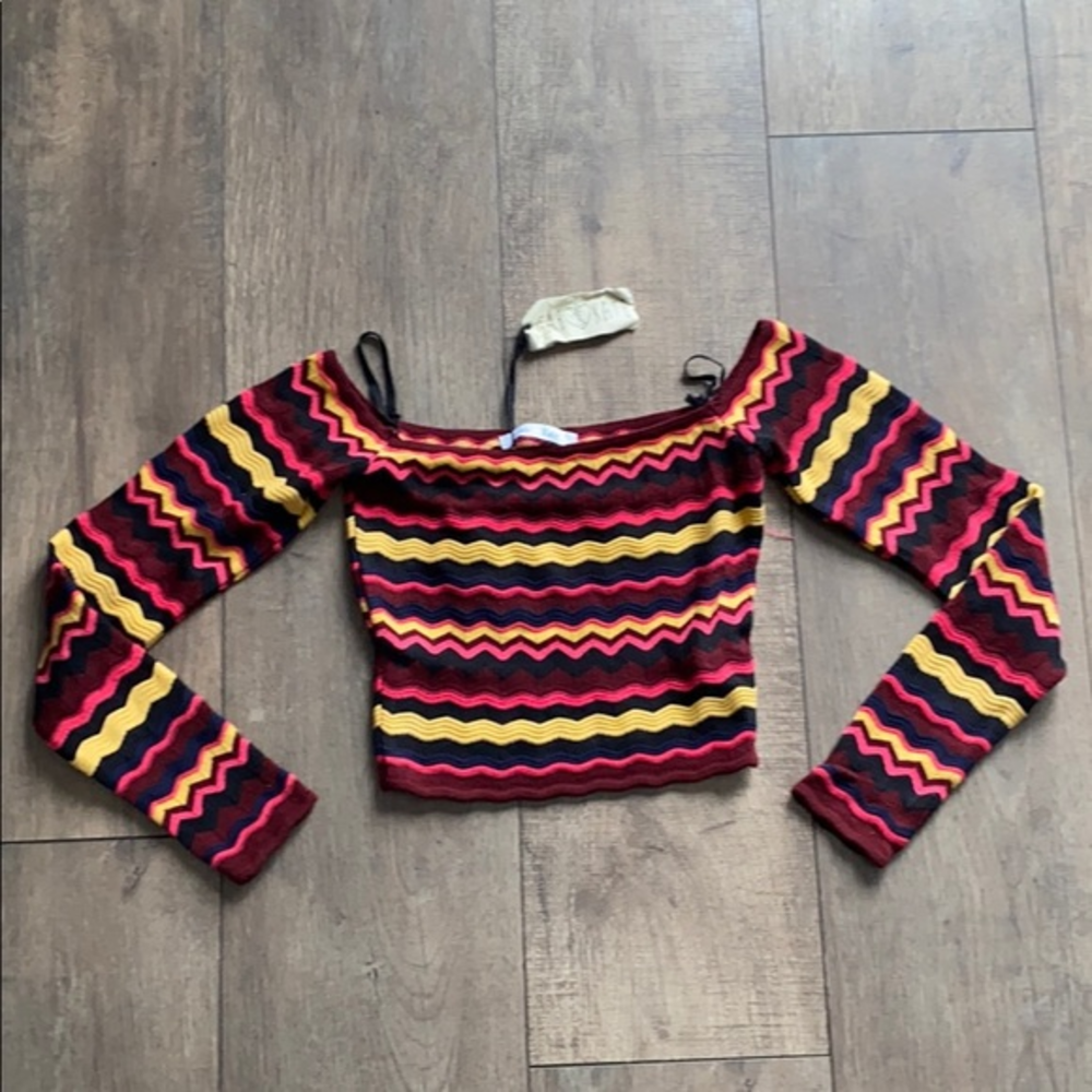 Gab‎ & Kate Off Shoulder Top